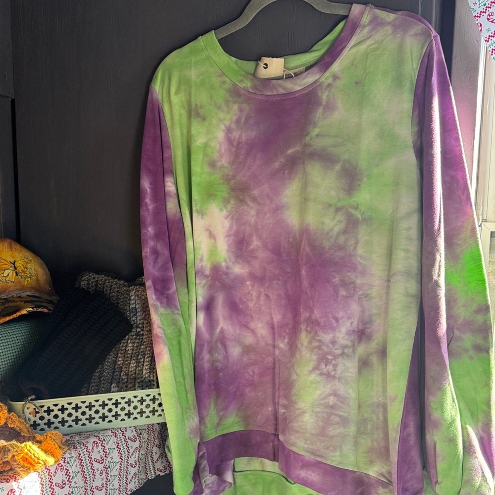 Tie-Dye Green and Purple Sweatshirt